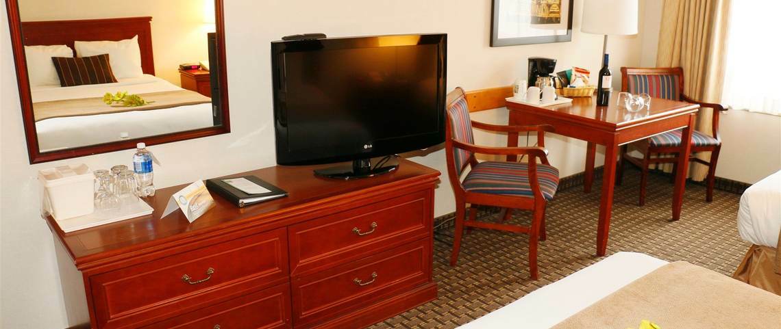 Готель Doubletree By Hilton St. John'S Harbourview Екстер'єр фото